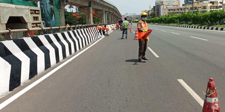 Crash Barrier Painting